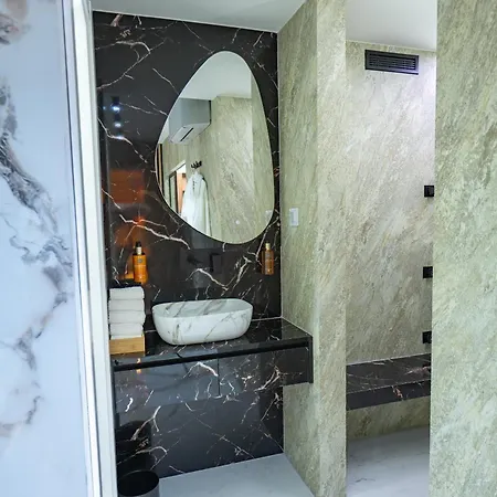 Chillux Wellness Apartamento *