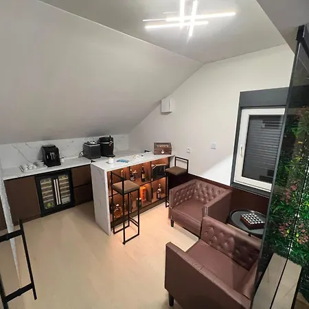 Chillux Wellness Apartamento *